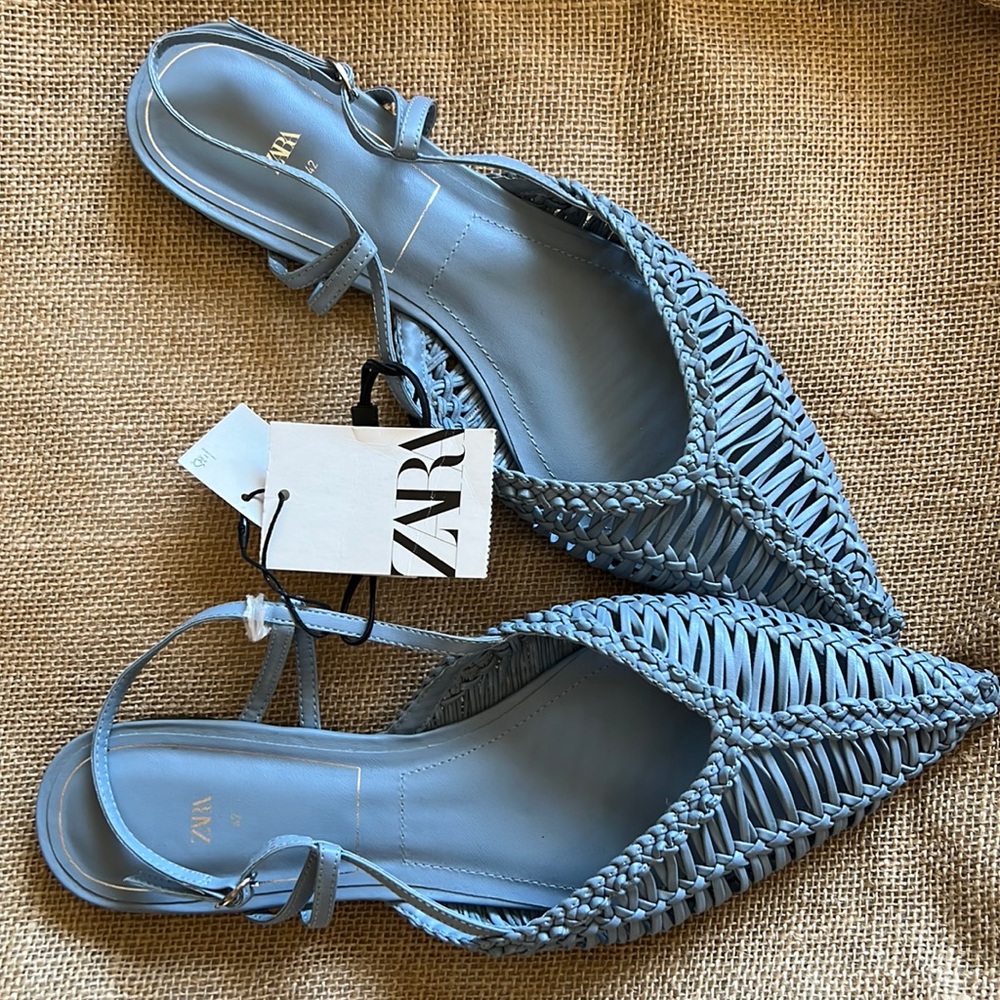 New: Zara Flats Shoes